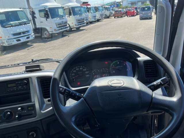 Hino Ranger 12