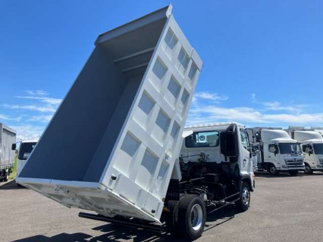 Hino Ranger 8