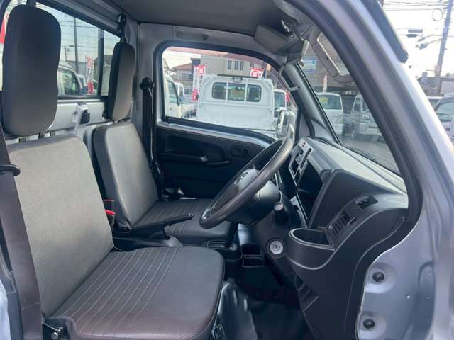 Toyota Pixis Truck 3