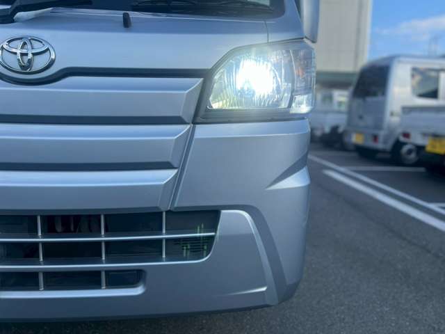 Toyota Pixis Truck 10