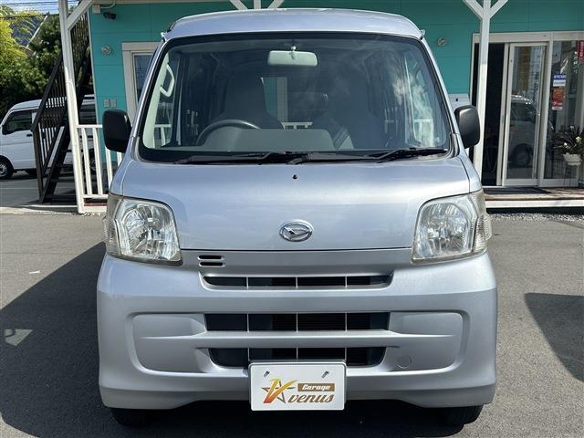 Daihatsu Hijet Cargo 9