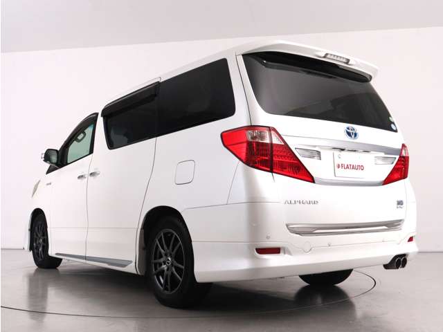 Toyota Alphard Hybrid 7