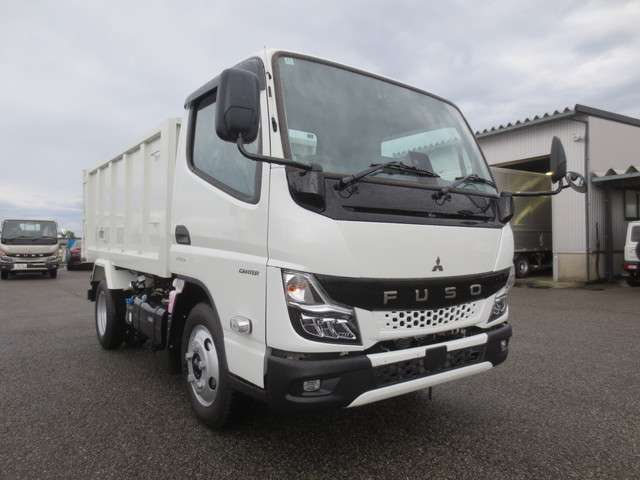 Mitsubishi Fuso Canter 2
