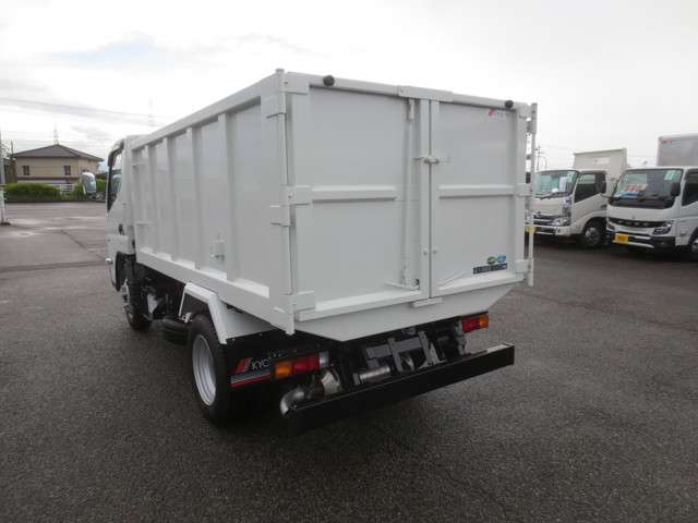 Mitsubishi Fuso Canter 5