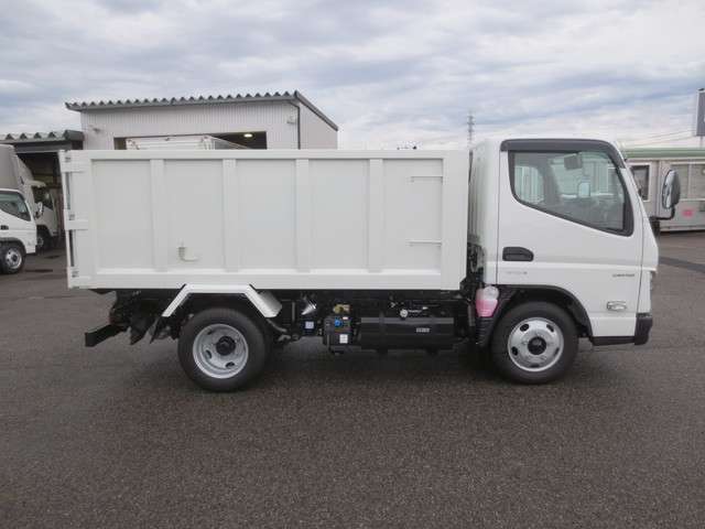 Mitsubishi Fuso Canter 8
