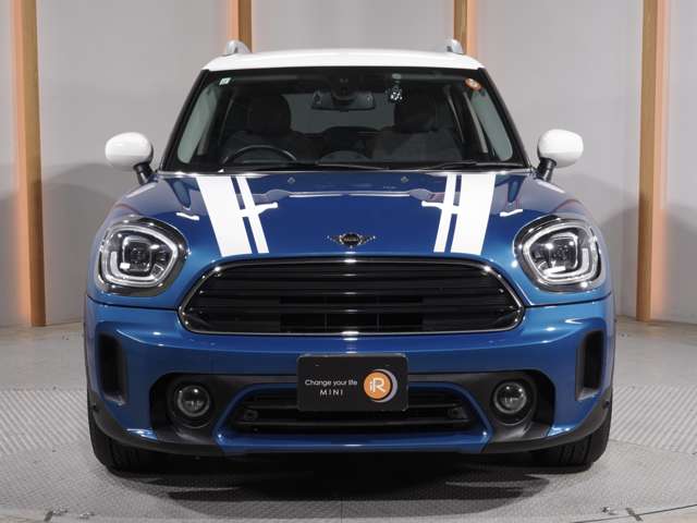 MINI Crossover 8