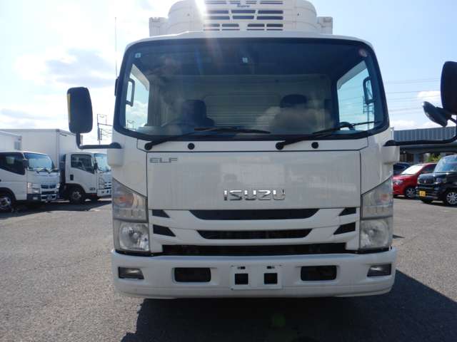 Isuzu Elf 2