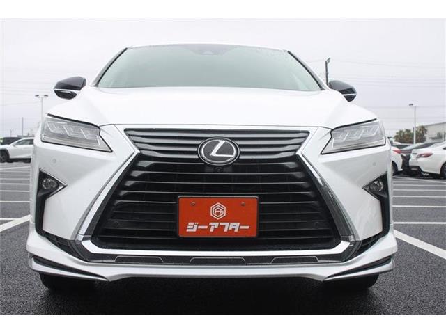 Lexus RX 9