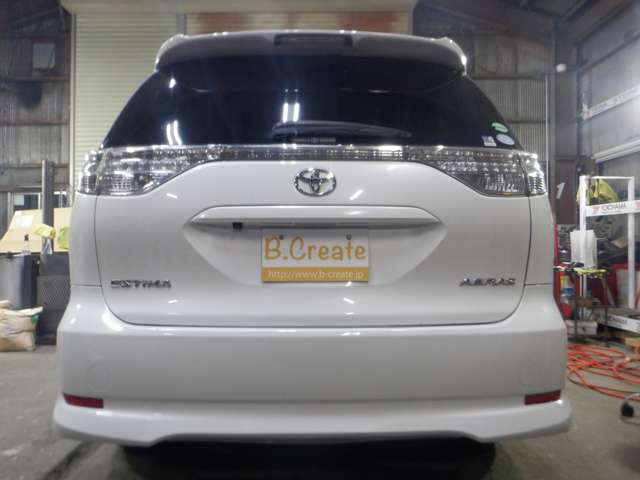 Toyota Estima 6