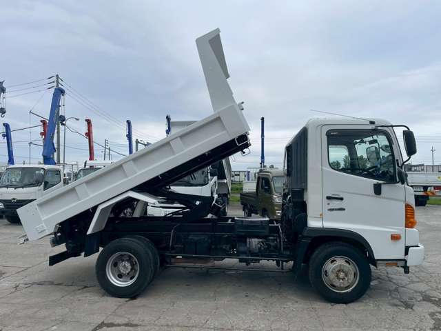 Hino Ranger 4