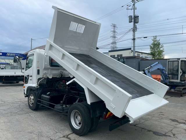 Hino Ranger 6