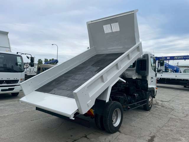 Hino Ranger 8