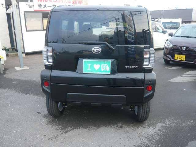 Daihatsu Taft 6