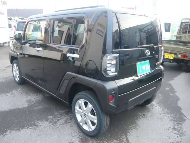 Daihatsu Taft 8