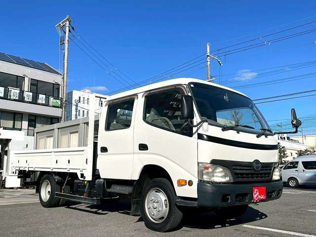 Hino Dutro 12