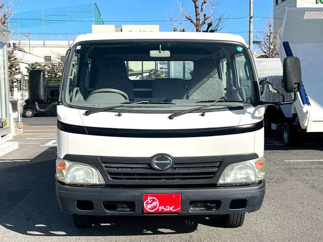 Hino Dutro 3