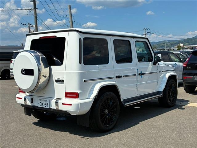 Mercedes-Benz G-Class 6