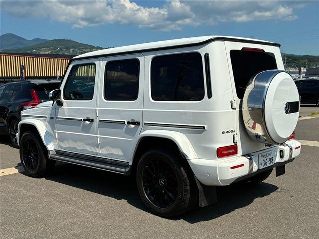 Mercedes-Benz G-Class 8