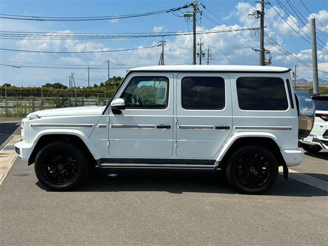 Mercedes-Benz G-Class 9
