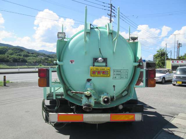 Isuzu Forward 6