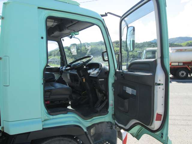 Isuzu Forward 9