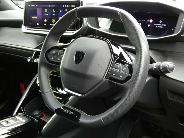 Peugeot SUV 2008 6