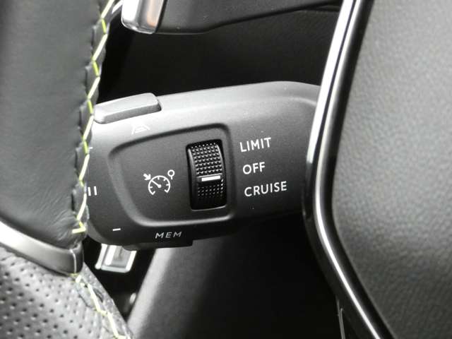 Peugeot SUV 2008 10