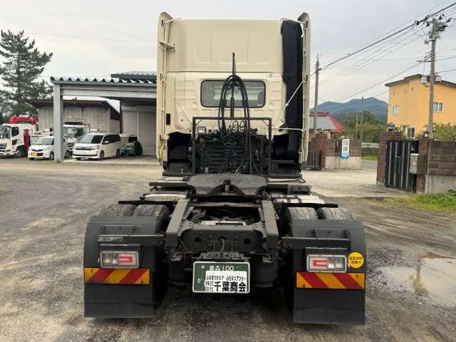 Hino Profia 5