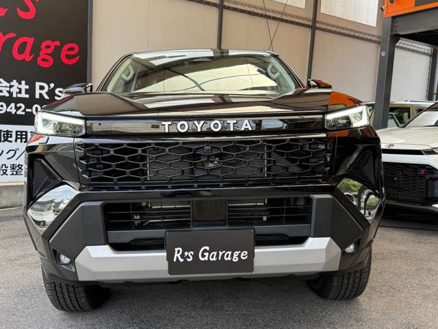 Toyota Hilux 9