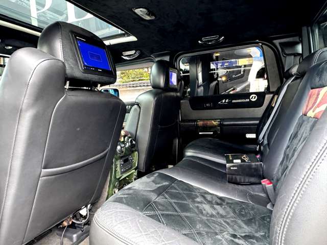 Hummer H2 12