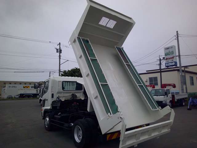 Hino Ranger 6