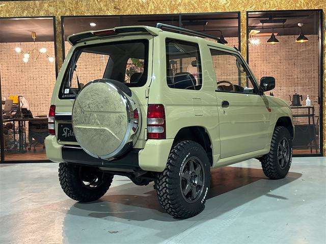 Mitsubishi Pajero Mini 5