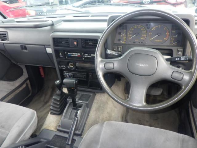 Nissan Safari 6