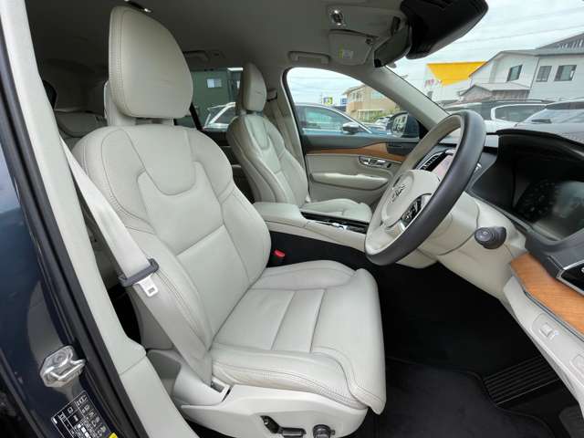Volvo XC90 7