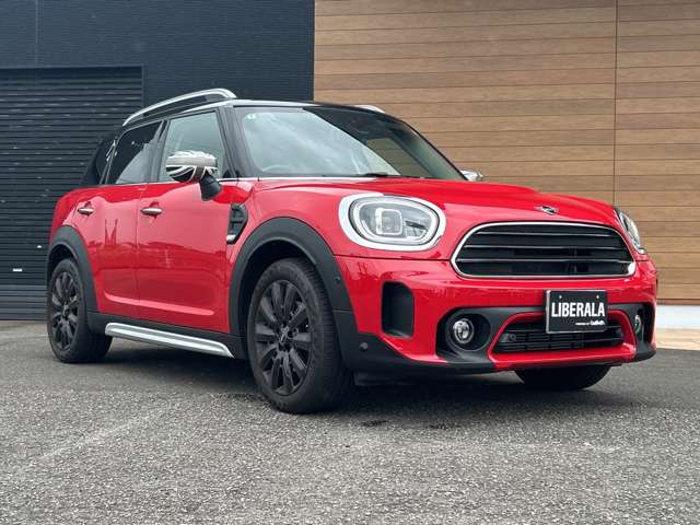 MINI Crossover 8