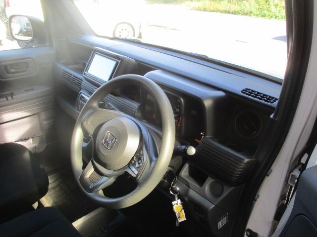 Honda N-VAN 12