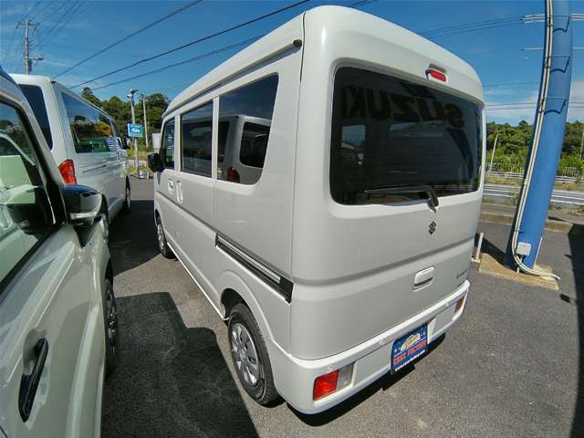 Suzuki Every 7