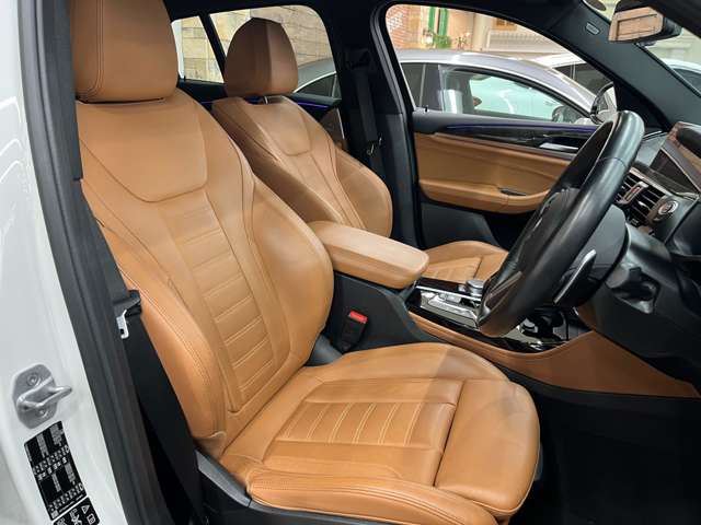 BMW X4 8