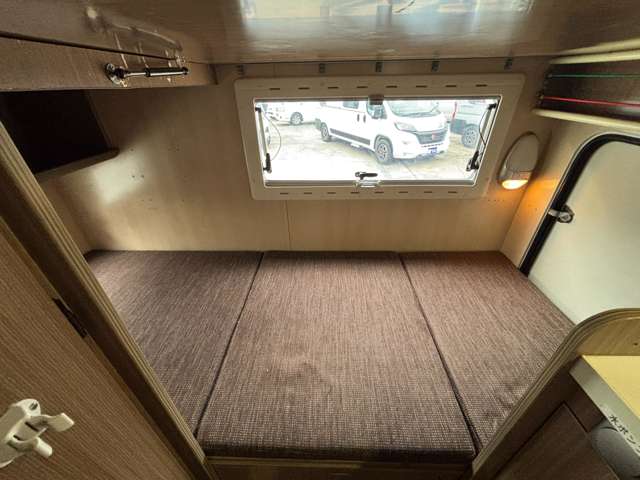 Toyota Camroad 8