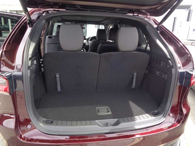 Mazda CX-80 12