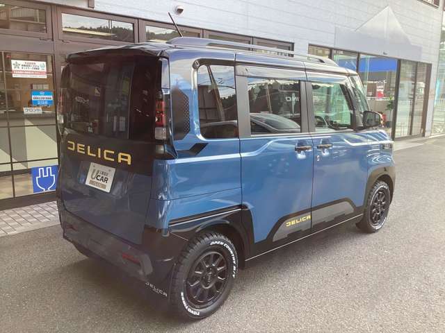 Mitsubishi Delica Mini 2