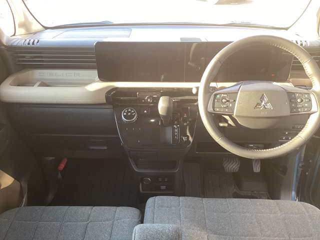 Mitsubishi Delica Mini 5