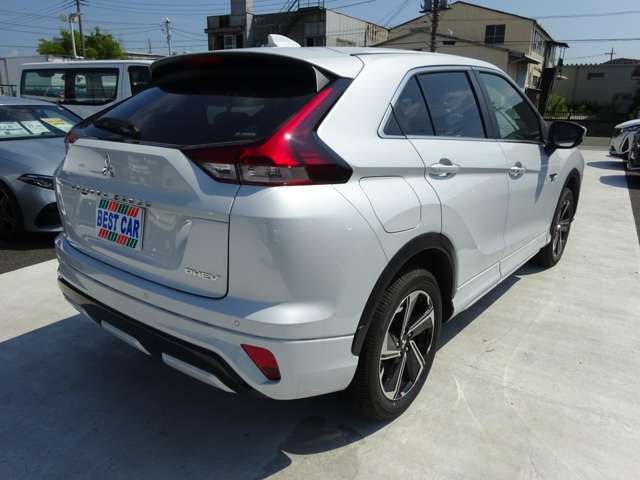 Mitsubishi Eclipse Cross 8