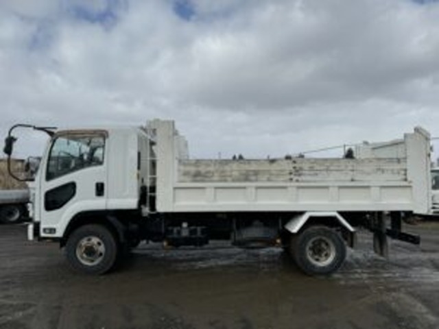 Isuzu Forward 3