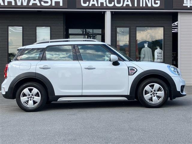 MINI Crossover 8