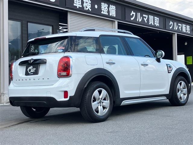 MINI Crossover 9