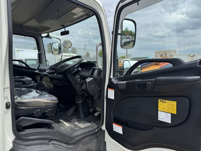 Hino Ranger 12