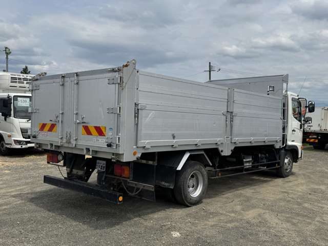 Hino Ranger 4