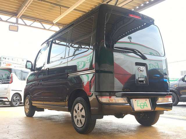 Toyota Pixis Van 7
