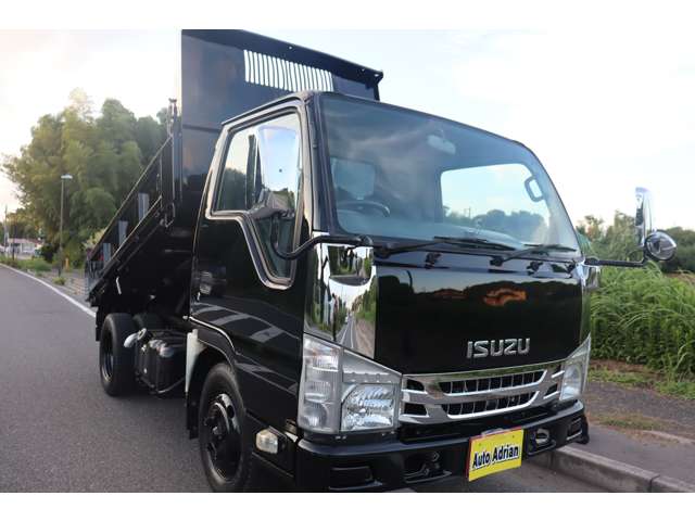 Isuzu Elf 12